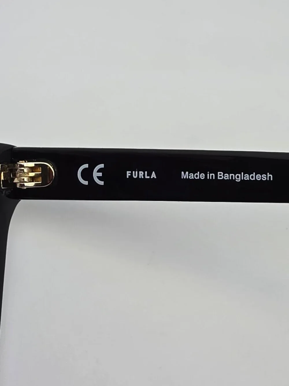 Furla VFU665K Col.0700 Shiny Black Gold Cat Eye Eyeglasses Frame 55-17-135